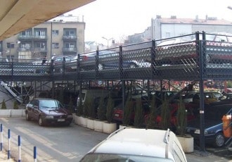 Belgrade, Serbia, 2002 (98 parking spaces)