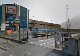 Lecco, Italy, 1995 (60 parking spaces)